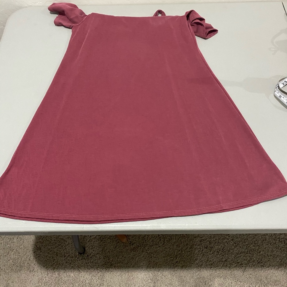 Socialite XS Cold Shoulder Dress